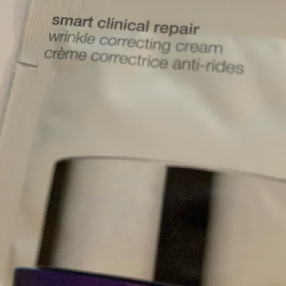 CLINIQUE
smart clinical repair/clique smart clinical repair - Picture 4 of 8